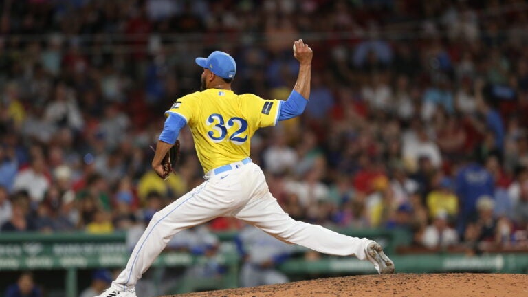 Why did the Boston Red Sox Wear Yellow and Blue Jerseys?