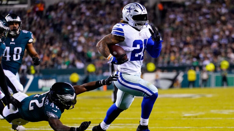 When will NFL free agent running back Ezekiel Elliott get signed?