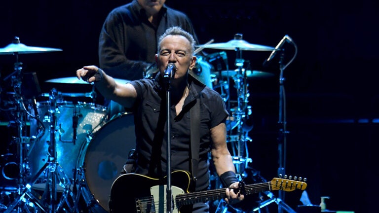 One Two Three Four Bruce Springsteen And The E Street Band GIF