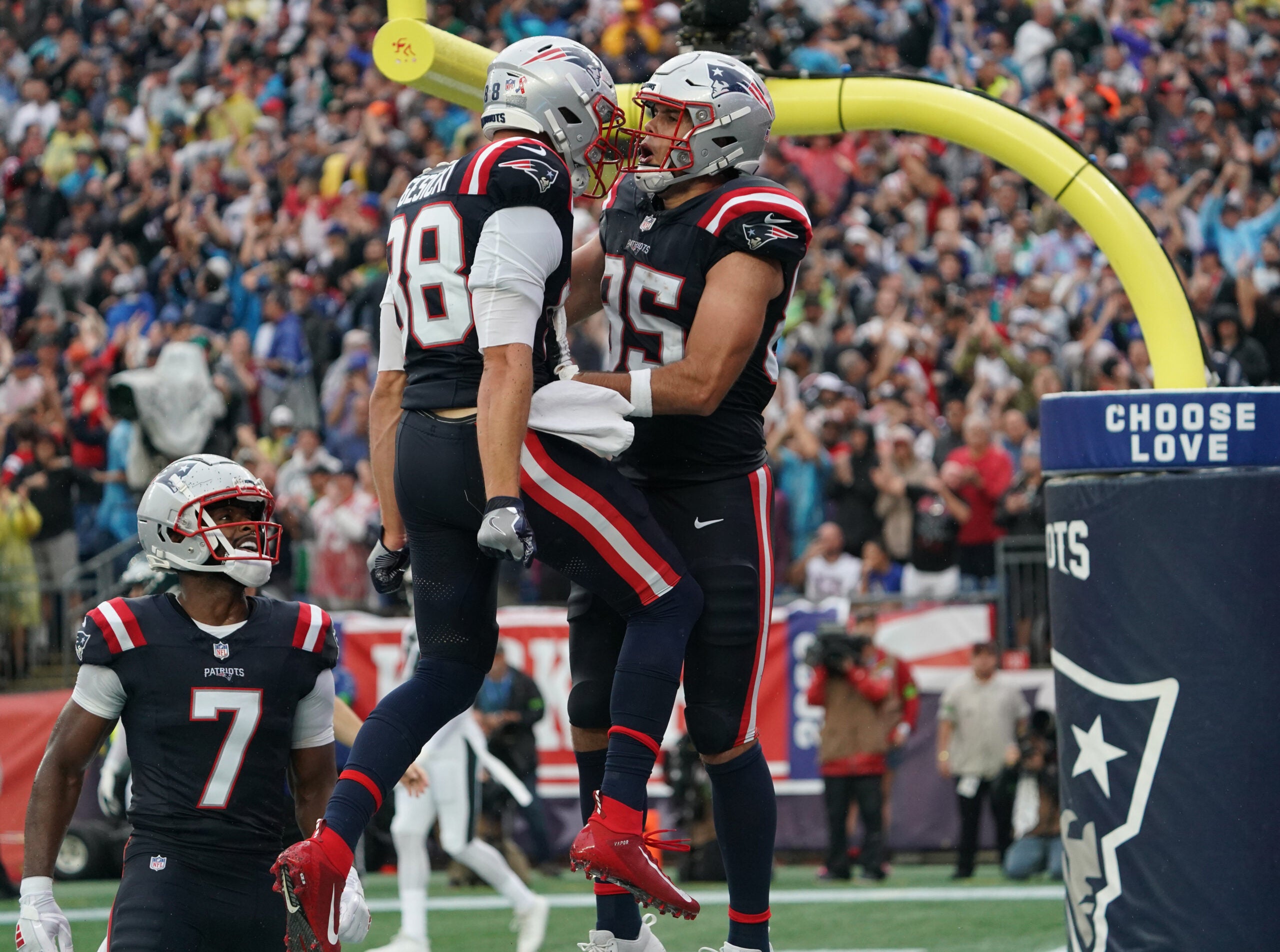 New England Patriots Week 6 Game Was Another Frustrating Loss