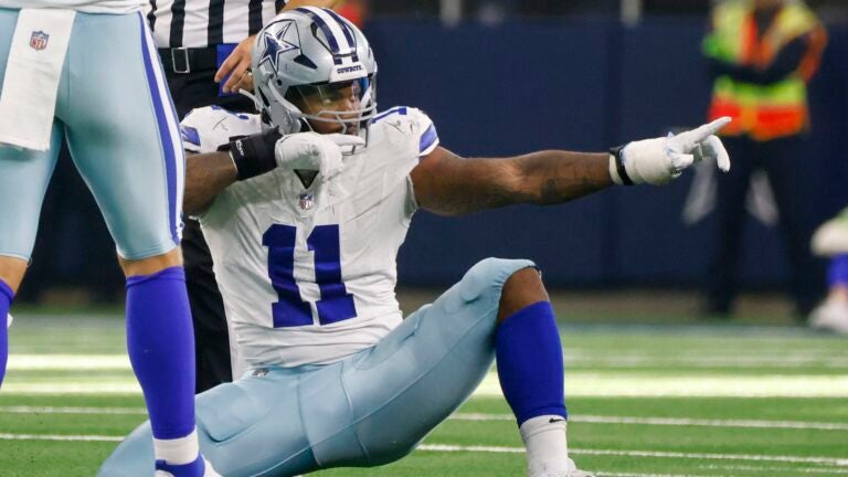 Cowboys' Micah Parsons trolls Patriots fans with Tatum jersey