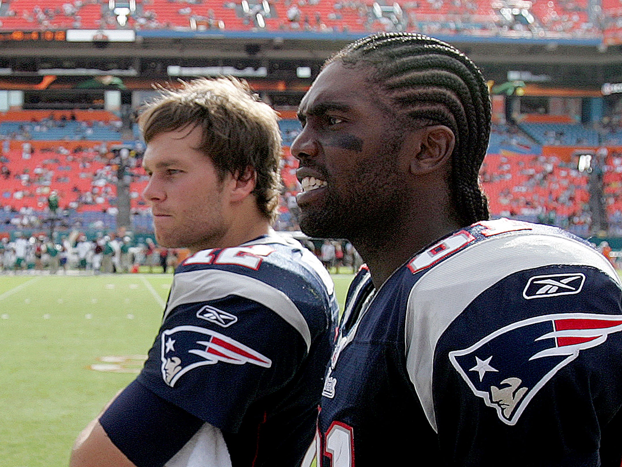 Randy Moss Tom Brady Patriots Dolphins 2007