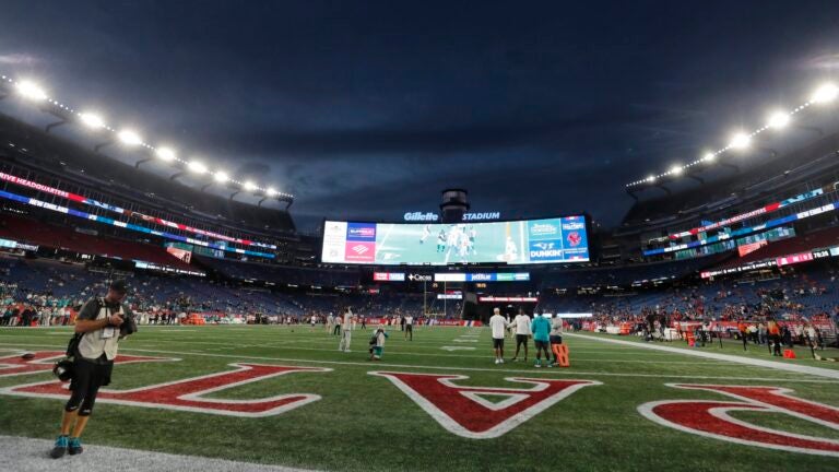 Patriots fan dead after game fight had medical issues: Cops