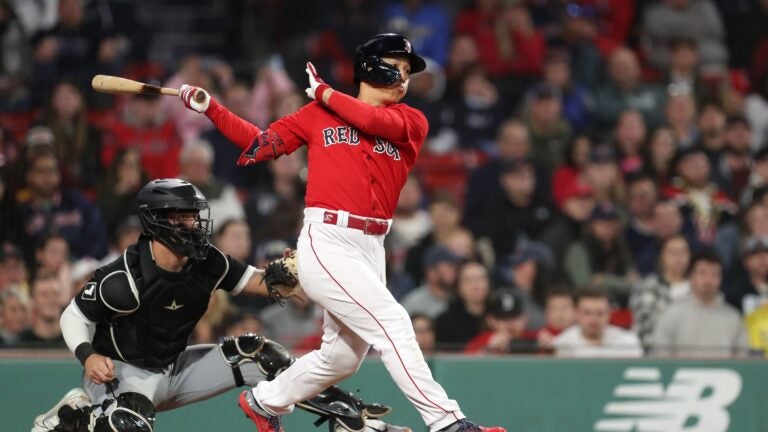 Watch: Masataka Yoshida hits a go-ahead RBI single for Red Sox