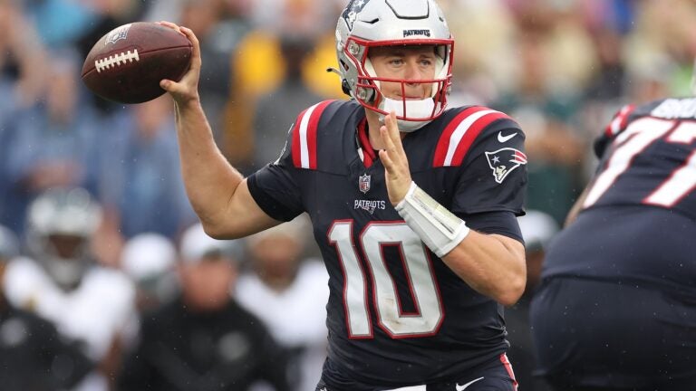 The Patriots missed another chance to go back to their greatest jerseys 