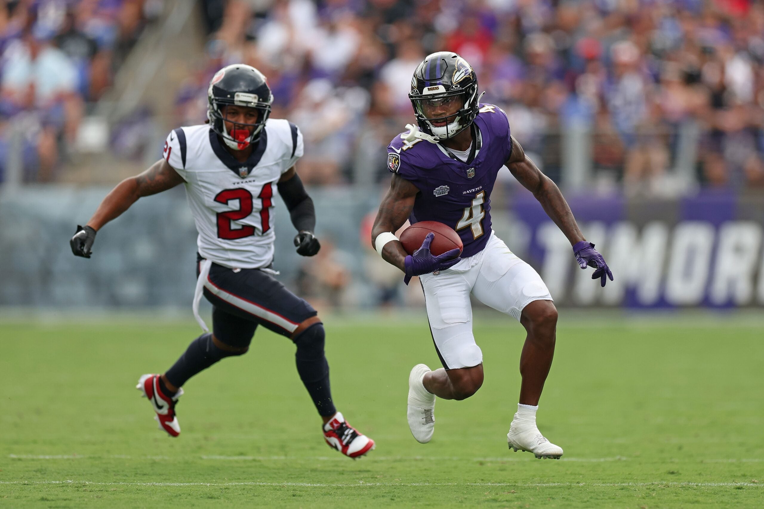 Kenyan Drake, Justin Houston lead Ravens past Saints for 3rd straight win