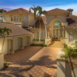derek-lowe-florida-house-exterior