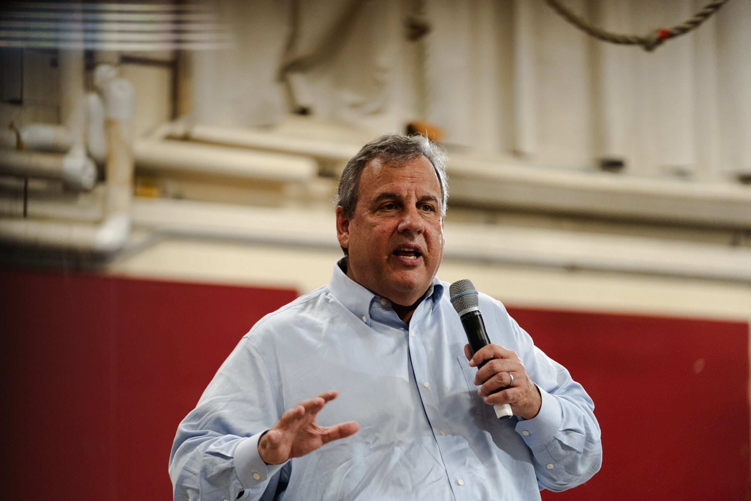 Chris Christie, a Republican presidential candidate, speaks at a town hall in Bedford, N.H.