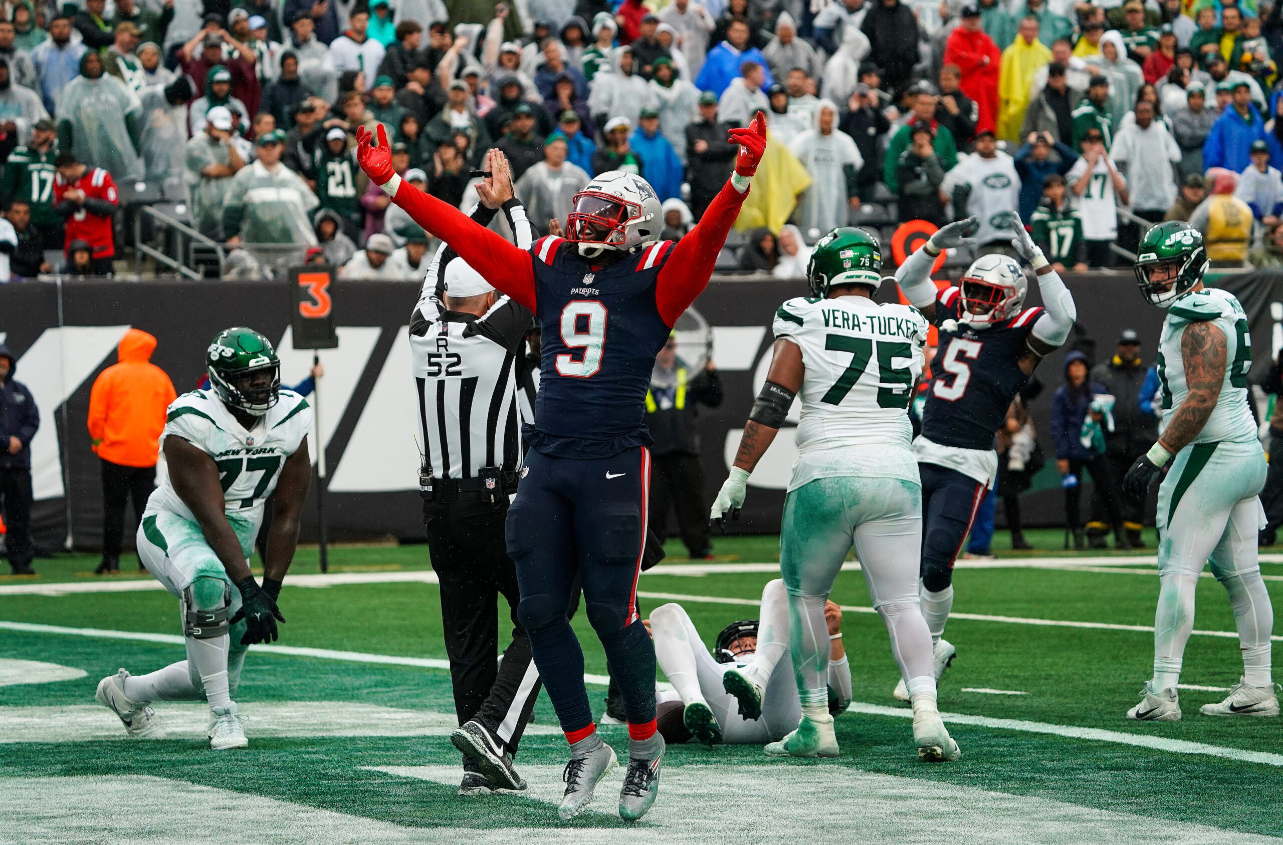 New England Patriots linebacker Matthew Judon celebrates his sack for a safety.