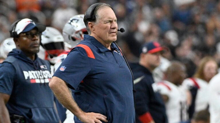 Bill Belichick On If He Should 're-evaluate' Patriots' Offense