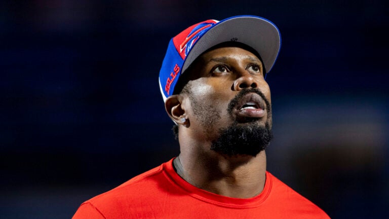 Buffalo Bills linebacker Von Miller (40) warms up before an NFL football game, Sunday, Oct. 15, 2023, in Orchard Park, NY.