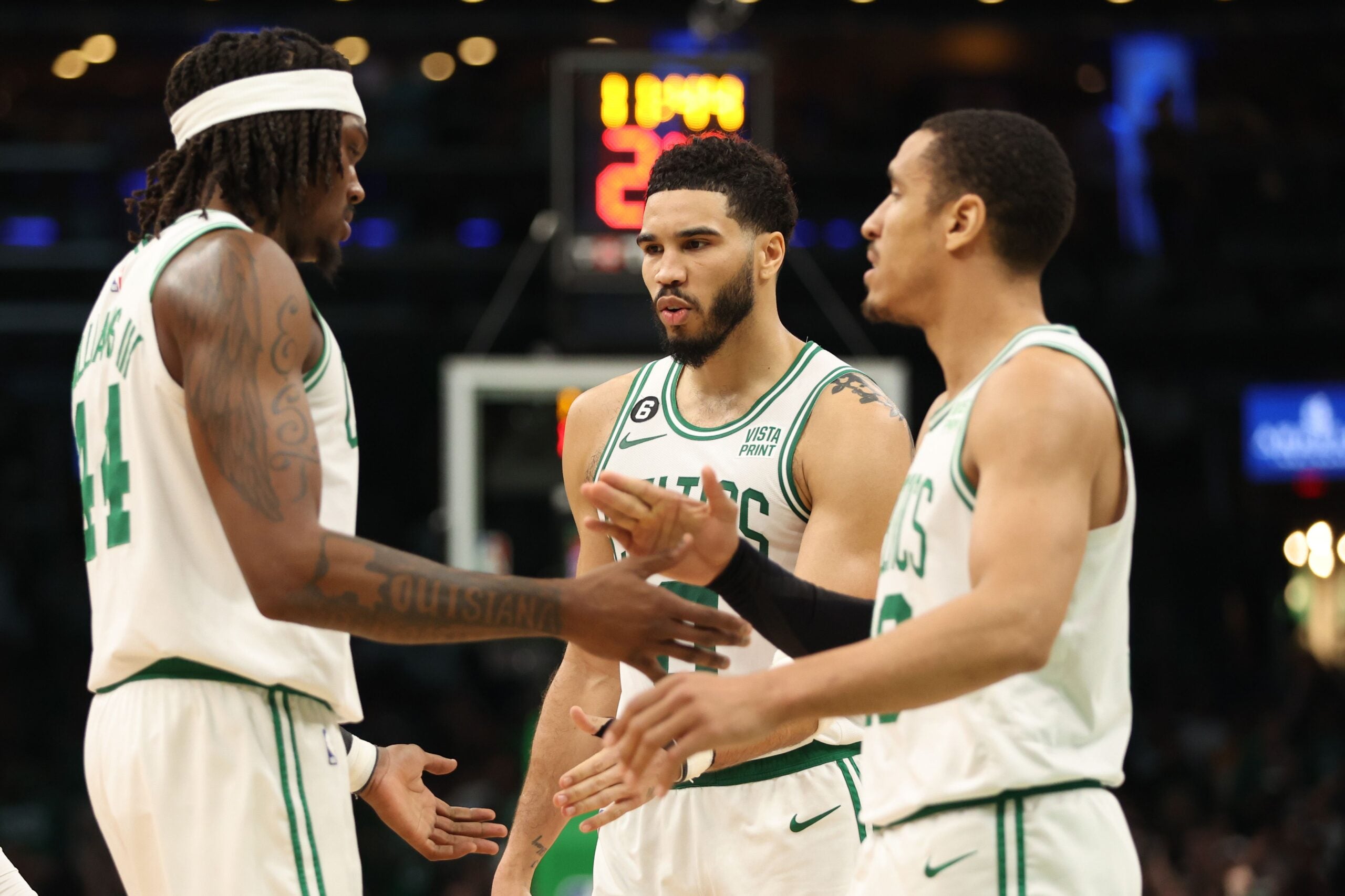 Watch: Jayson Tatum gives Kevin Hart one of his son's jerseys