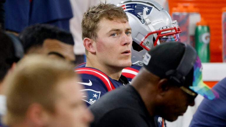 Patriots bench QB Mac Jones against Dallas Cowboys