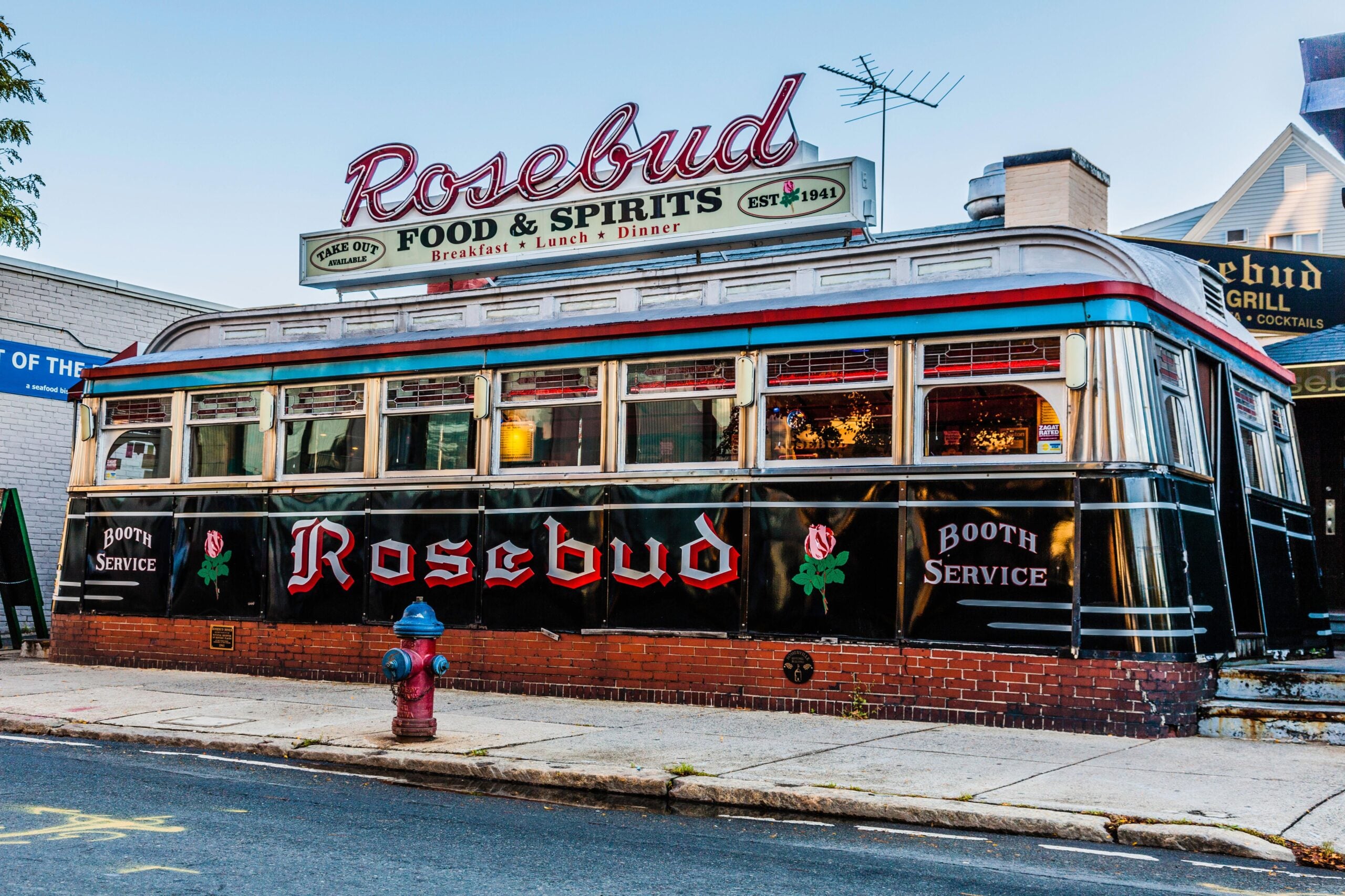 This historic Somerville diner has closed for renovations