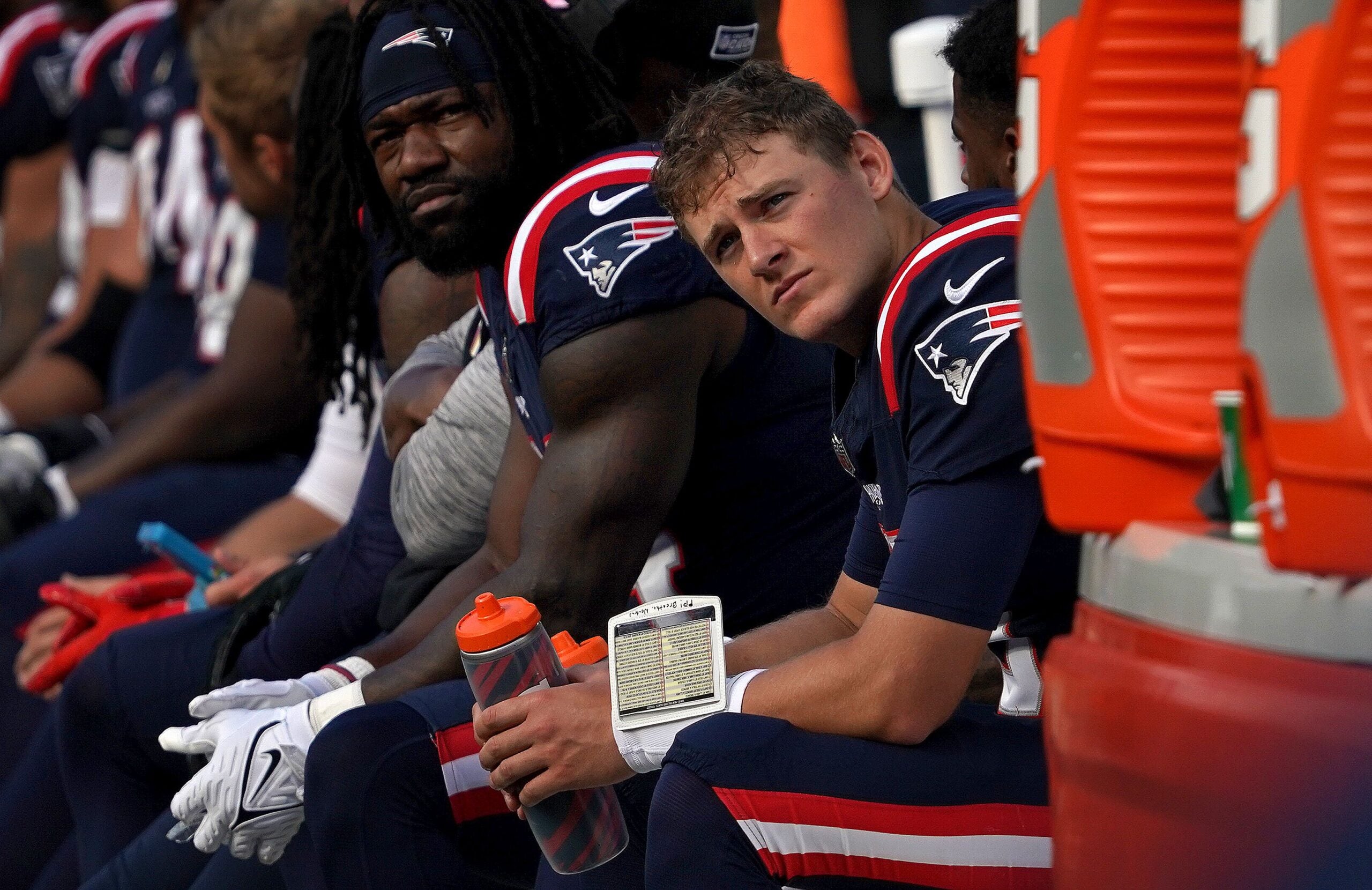 Patriots bench QB Mac Jones against Dallas Cowboys