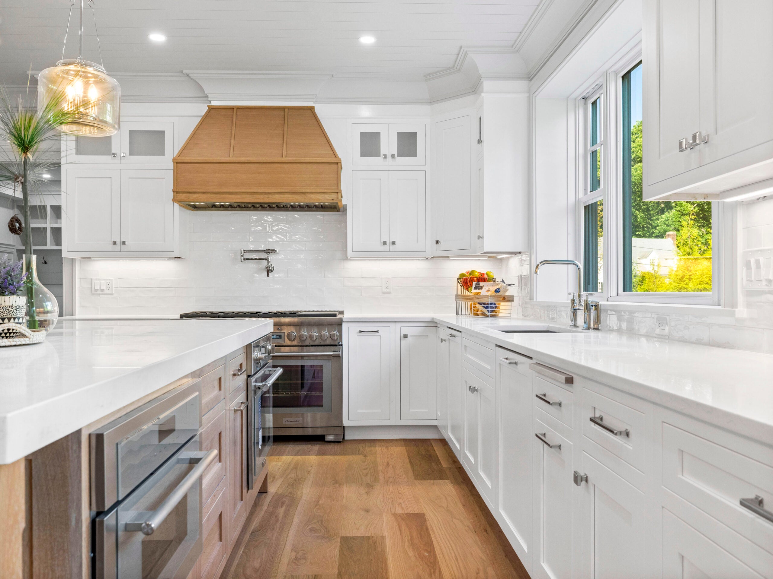 brogdan-wellesley-house-kitchen