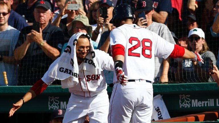 PHOTO: Red Sox will have (slightly) different road uniforms in 2014 