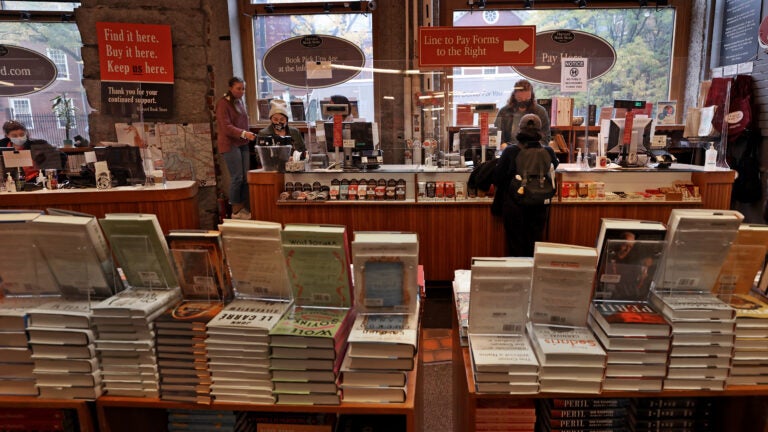 Ryan Holiday on Opening a Bookstore During a Pandemic - Bloomberg