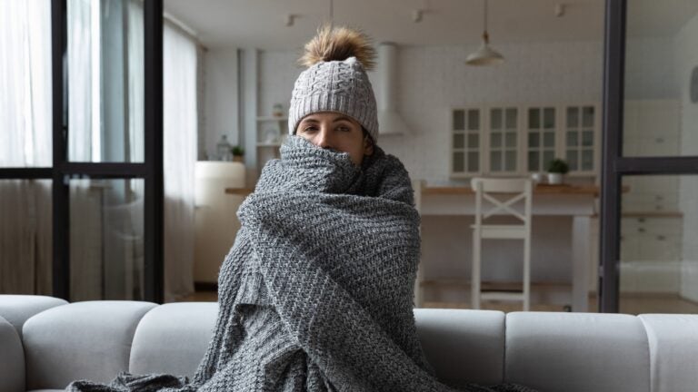 Electric Blankets & Heated Throws: Do the running costs stack up