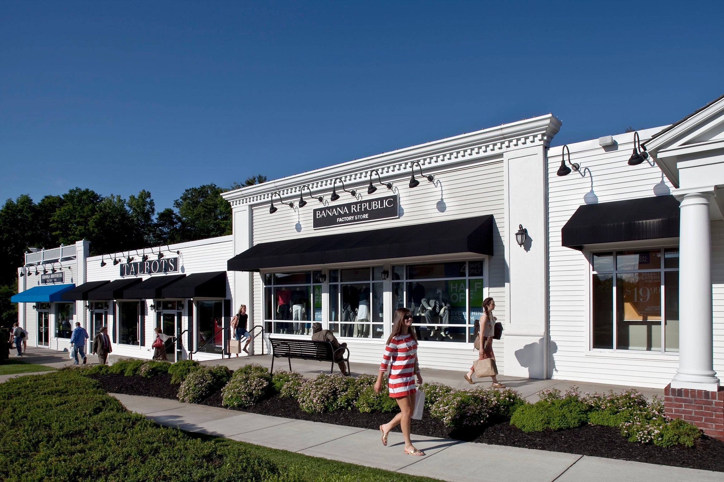 Talbots Clearance Outlet, Hingham - MA