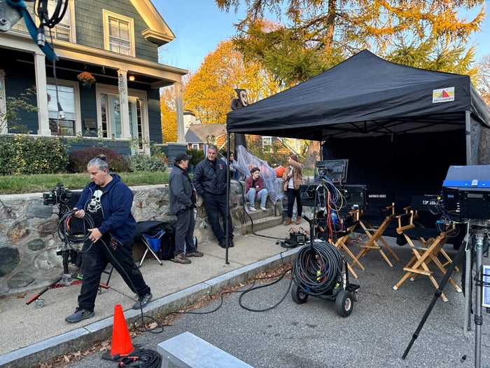 'Beetlejuice 2': Tim Burton, Jenna Ortega spotted filming in Melrose