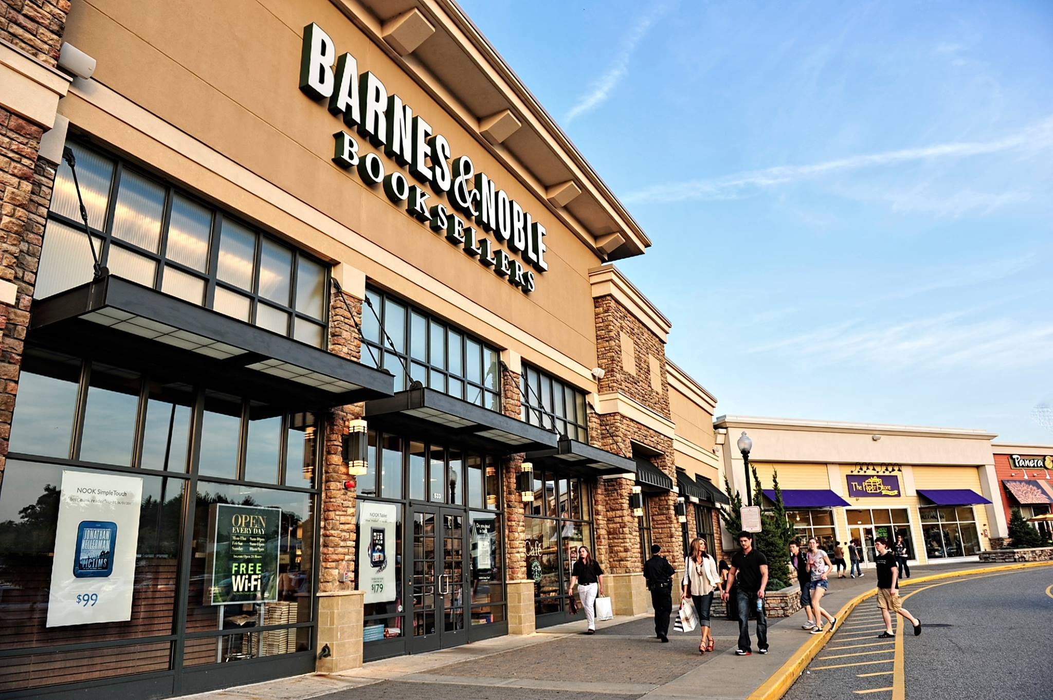 The Barnes & Noble at the Shoppes at Blackstone Valley.