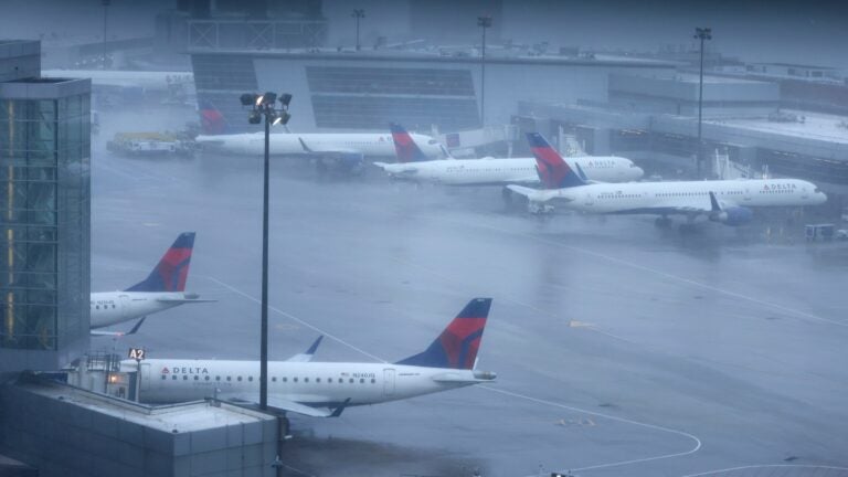 FAQ: Weather Delay  Federal Aviation Administration