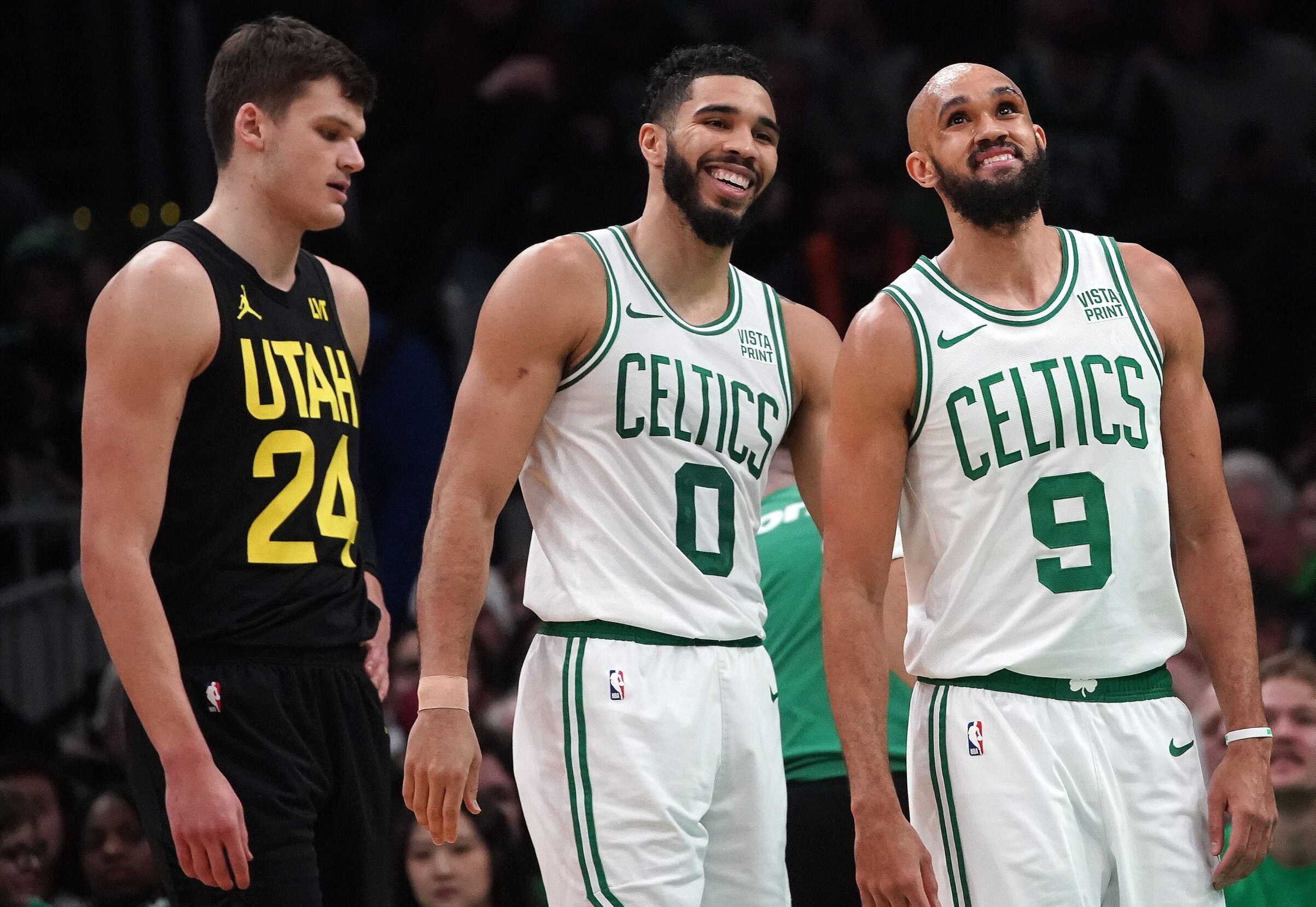 Celtics tie team record for consecutive home wins to start season