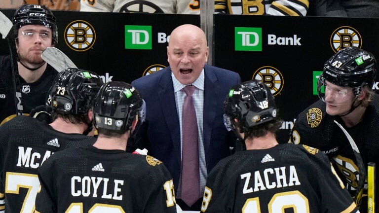 Jim Montgomery Explains Bruins' High-scoring Loss To Penguins