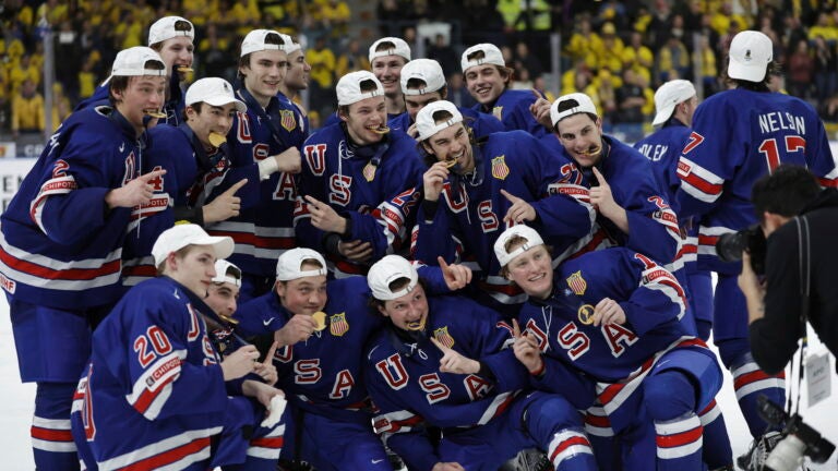 United States defeats Sweden 6-2, clinches gold in world junior championship