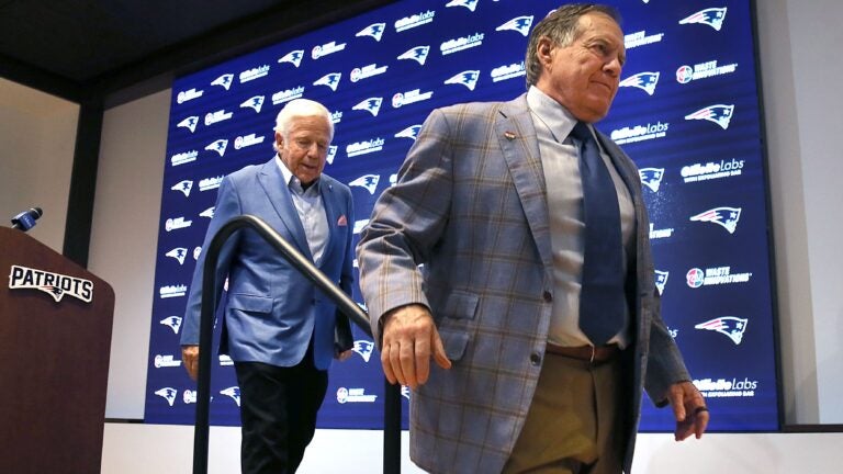 Patriots lb says players 'definitely didn’t see' bill belichick's departure coming