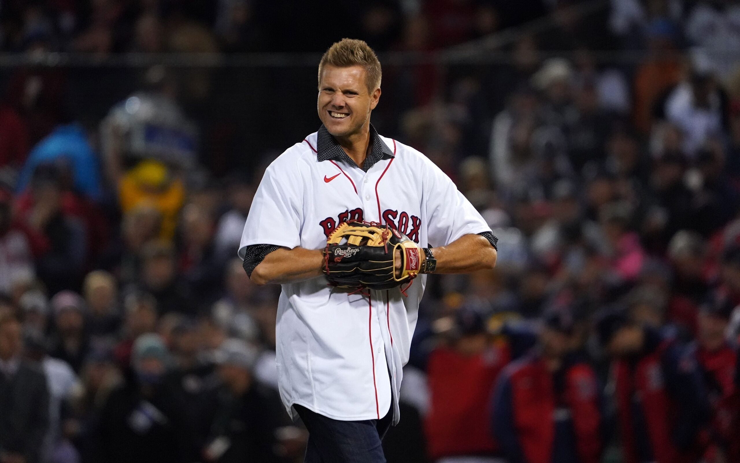 Jonathan Papelbon said Red Sox 'gotta listen' to Rafael Devers
