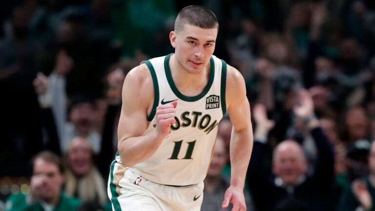 Watch: Payton Pritchard Nails Half-court Heave To End First Quarter