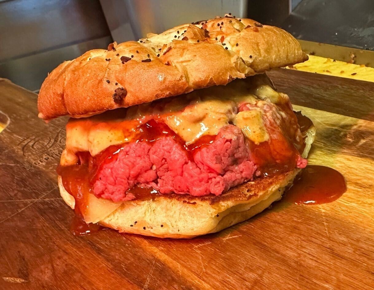 On the North Shore, roast beef sandwiches are more than just a menu item