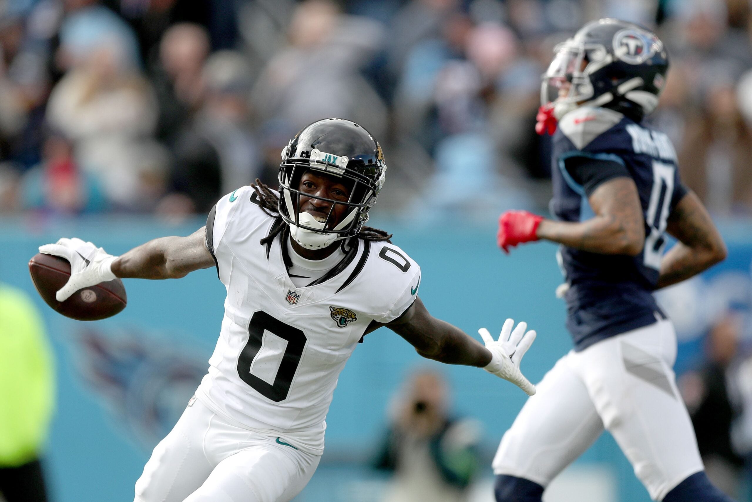 Could Patriots pursue this star wide receiver in free agency