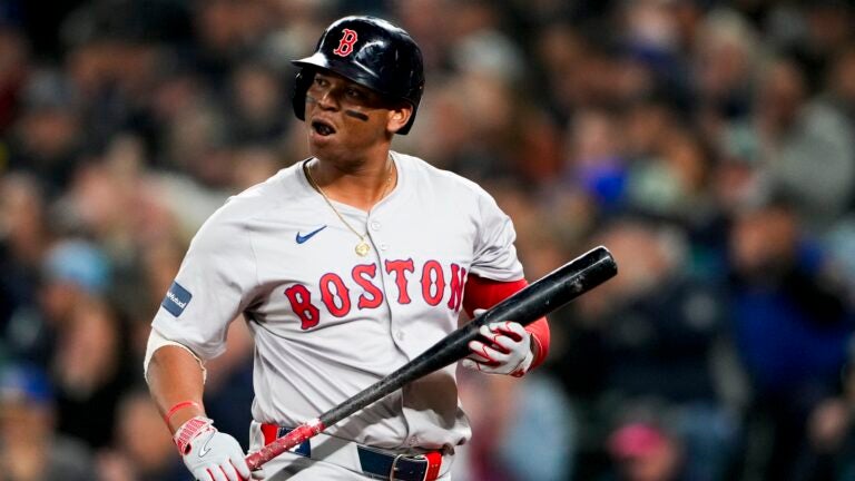 Rafael Devers offers encouraging injury update after missing Red Sox’ loss to Mariners