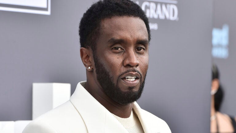Feds search Sean 'Diddy' Combs' properties, AP sources say - Vimarsana News