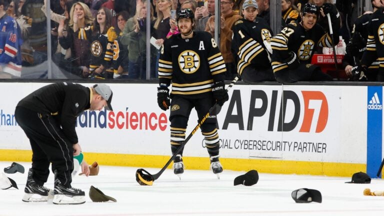 Pastrnak's Hat Trick Leads Bruins Over Senators 6-2