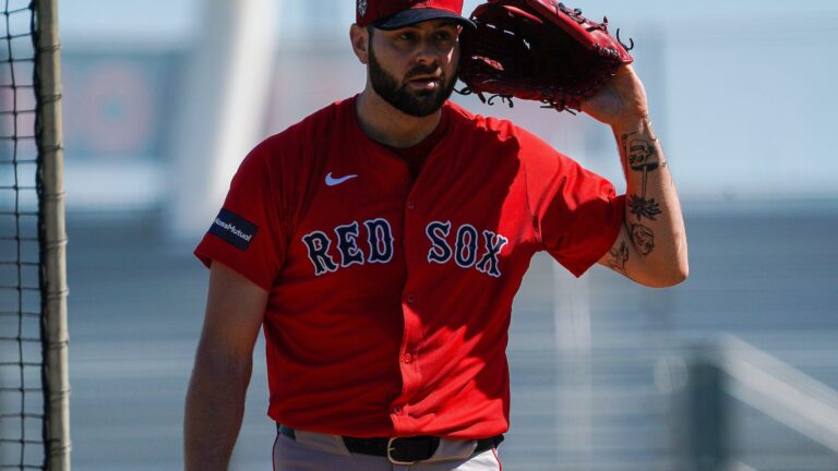 Red Sox starter Lucas Giolito scheduled for elbow surgery