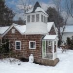 2418-vt-rte-11-londonderry-exterior