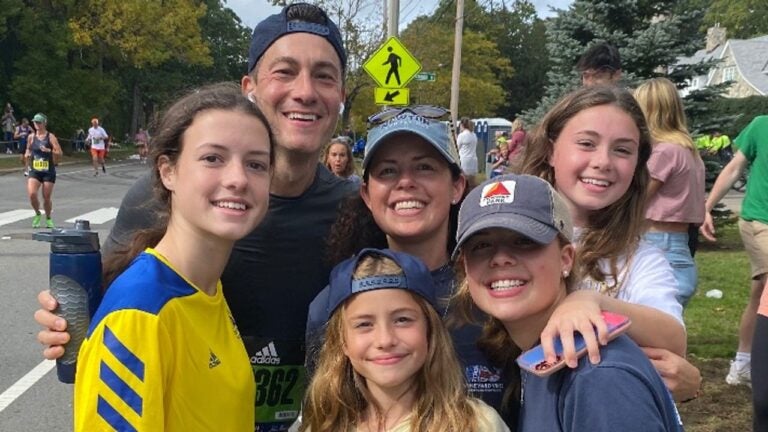 Adam and Anna Hennessey are running to help the homeless | Boston.com