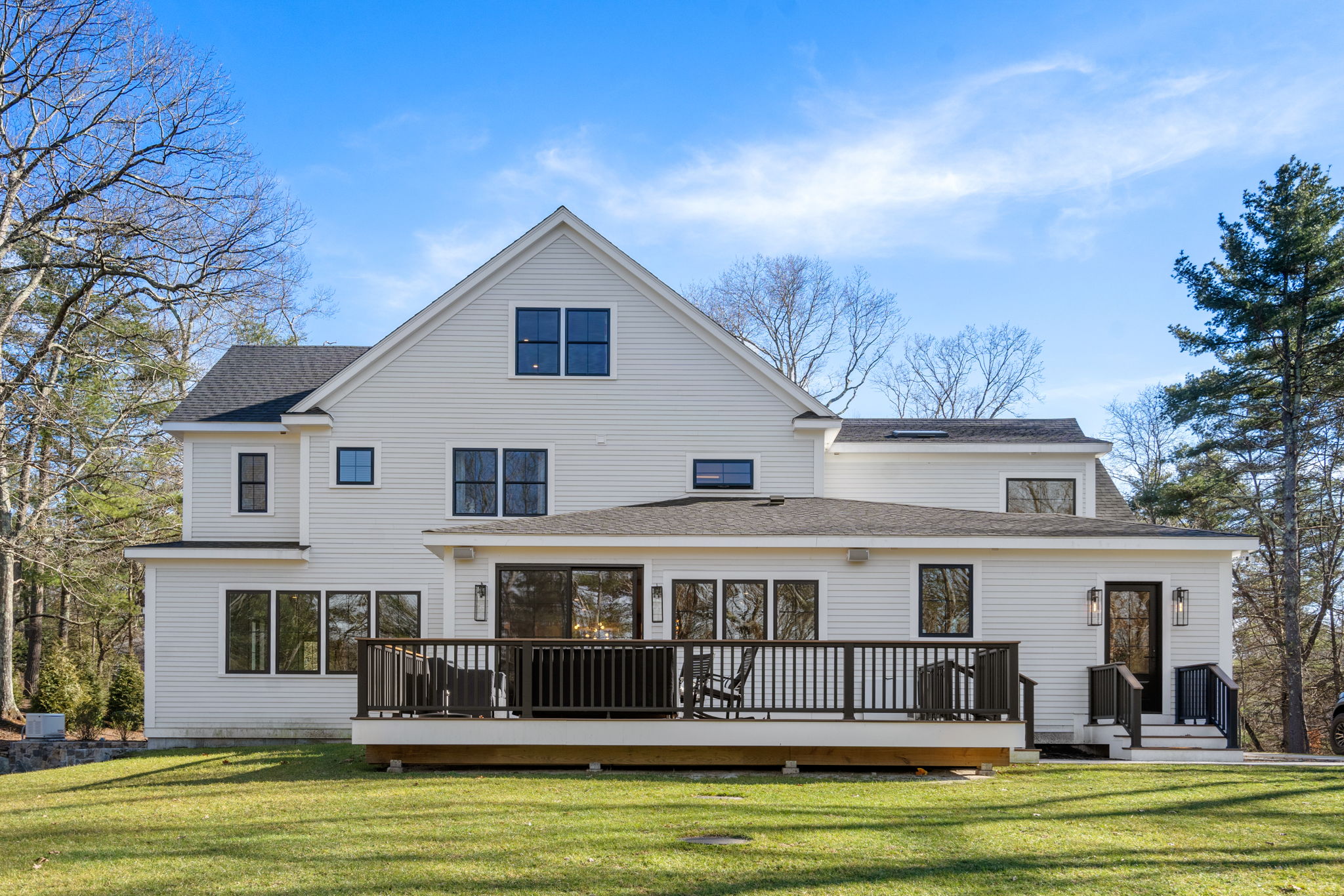 stephen-belichick-dover-home-exterior