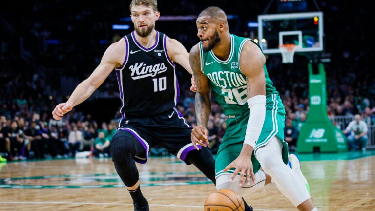 Watch: Xavier Tillman drains game-winner, Celtics escape with win over Kings Watch: Xavier Tillman drains game-winner, Celtics escape with win over Kings