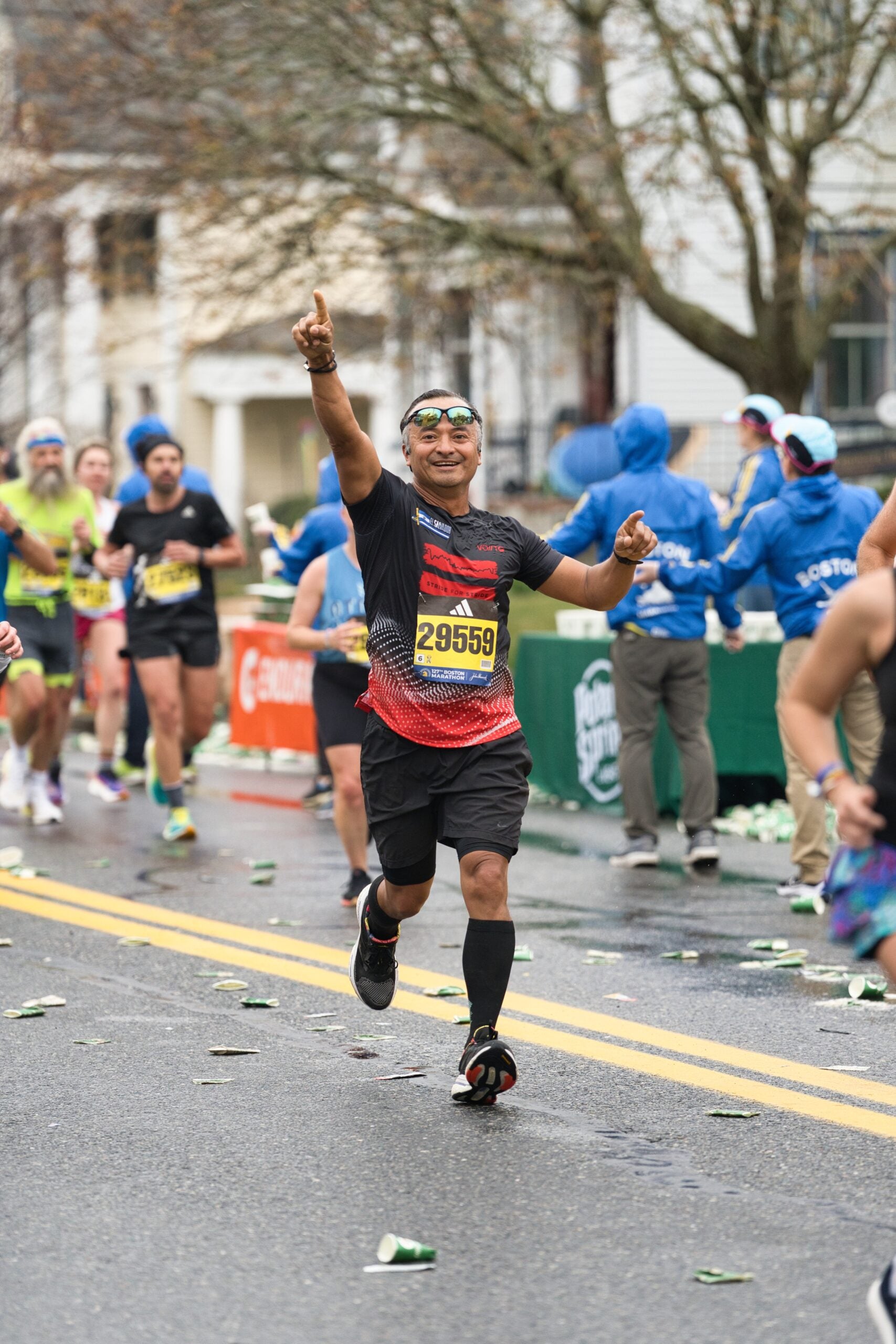 Stride for Stride runner Jorge Rosales in the 2023 Boston Marathon.