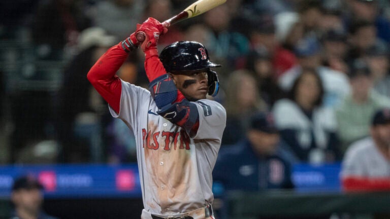 Report: Red Sox sign rookie Ceddanne Rafaela to 8-year deal