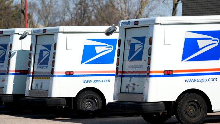 Mass. man arrested after armed robbery of USPS driver in New Hampshire