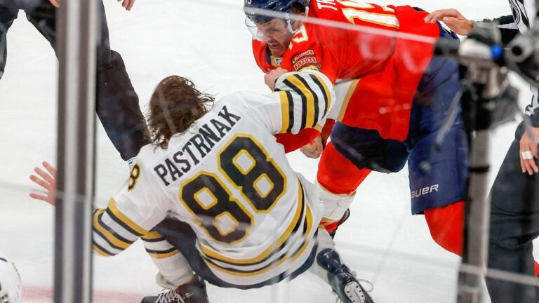 David Pastrnak accepted Matthew Tkachuk's challenge and they went at it in the third period.