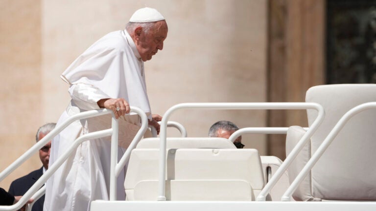 Pope apologizes after being quoted using vulgar term about gay men in ...