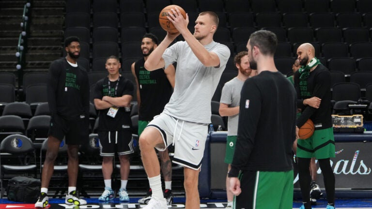 Joe Mazzulla offers update on Kristaps Porzingis’ status for Game 4