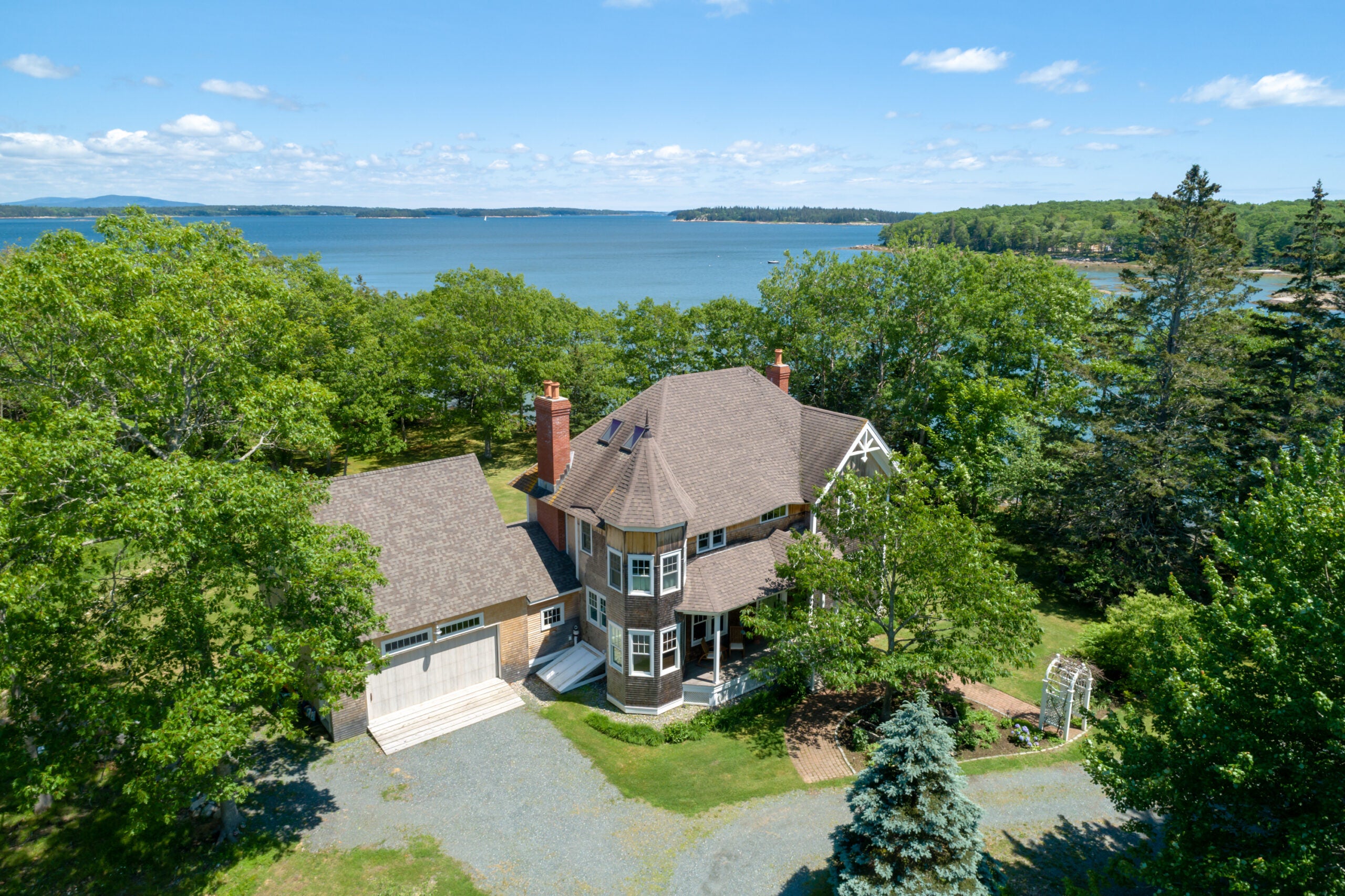 dan-fogelberg-maine-home-aerial